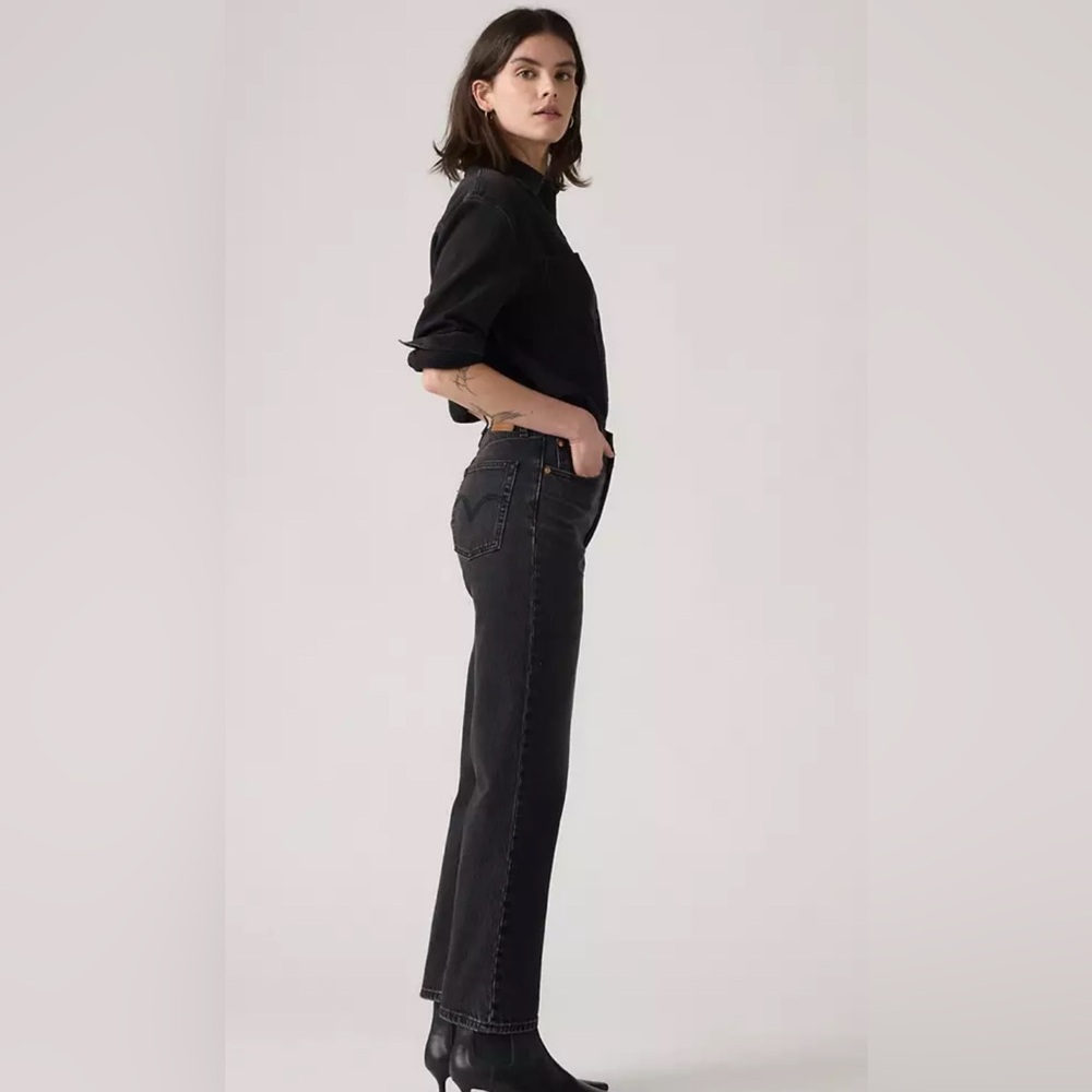 Levi’s Ribcage Straight Ankle